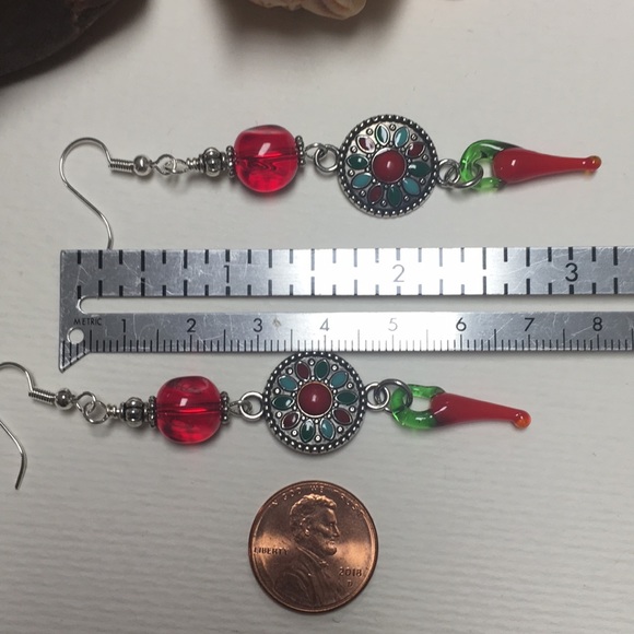 Long red salsa peppers earrings unique colorful - Picture 7 of 8